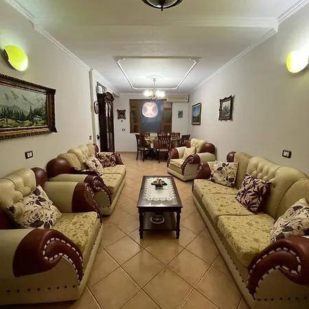 Cozy Appartment In City Centre * Tirana